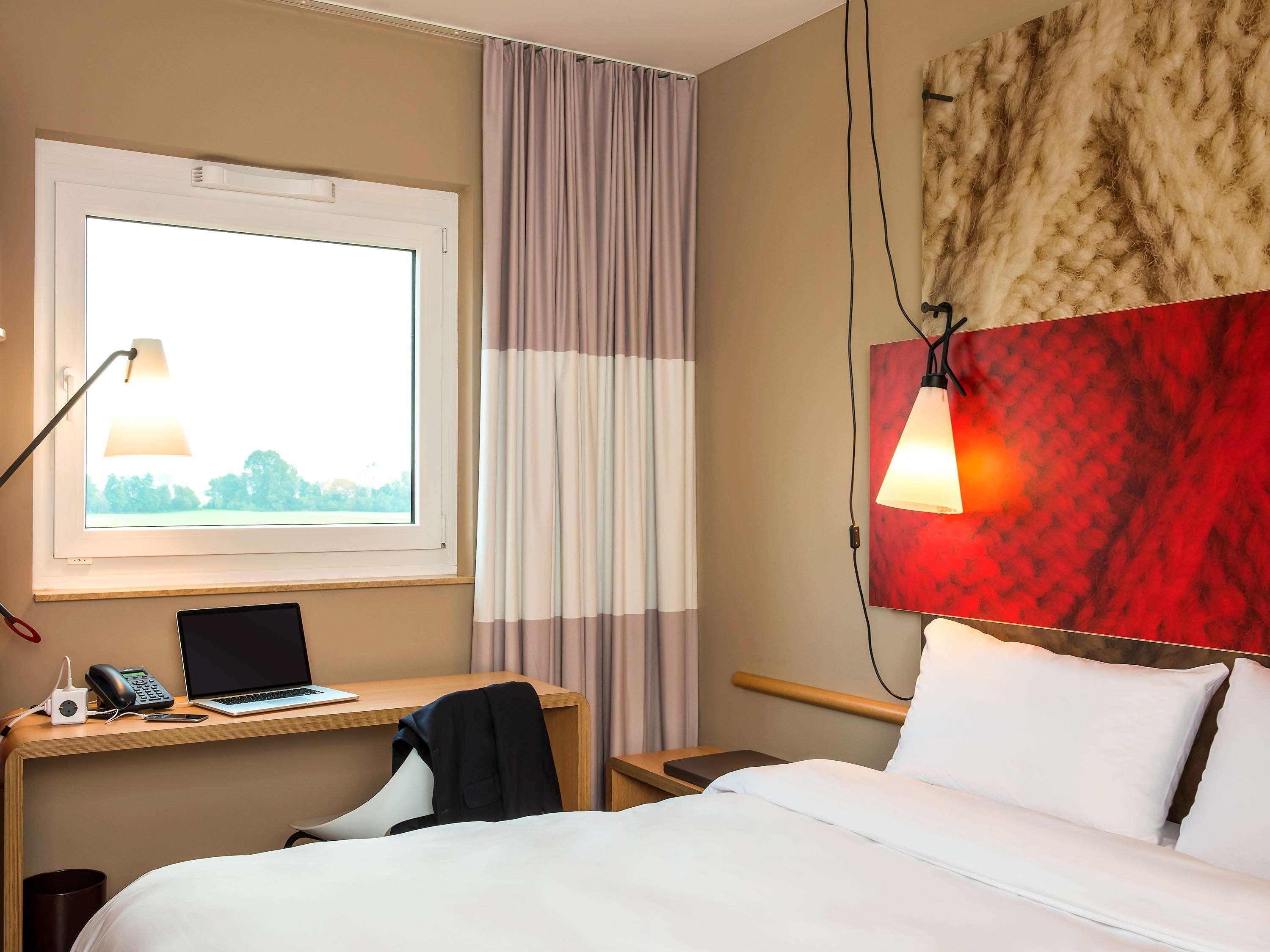 Ibis Muenchen Airport Sued Hotel Hallbergmoos Exterior photo