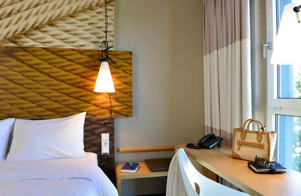 Ibis Muenchen Airport Sued Hotel Hallbergmoos Exterior photo